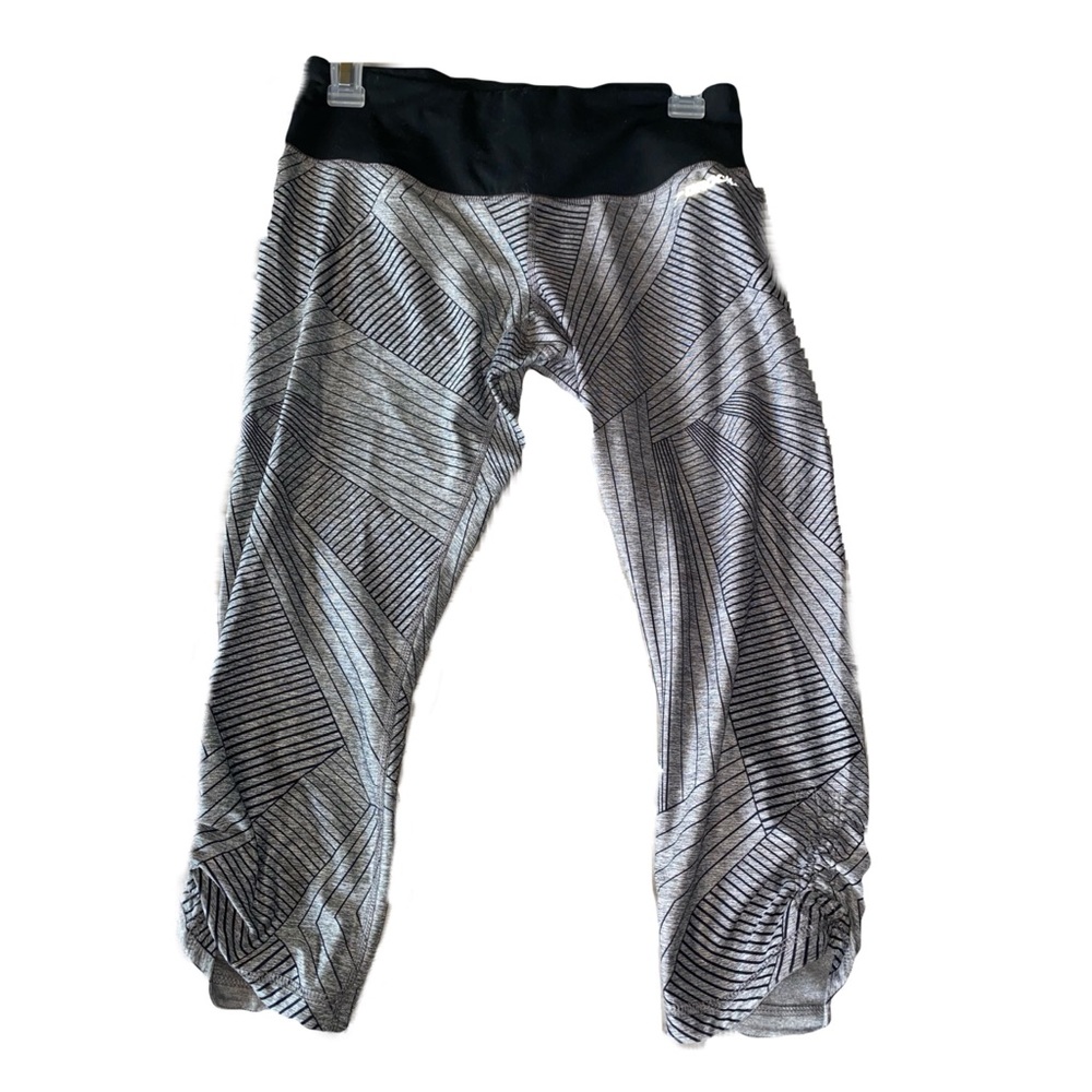 Brooks workout capris